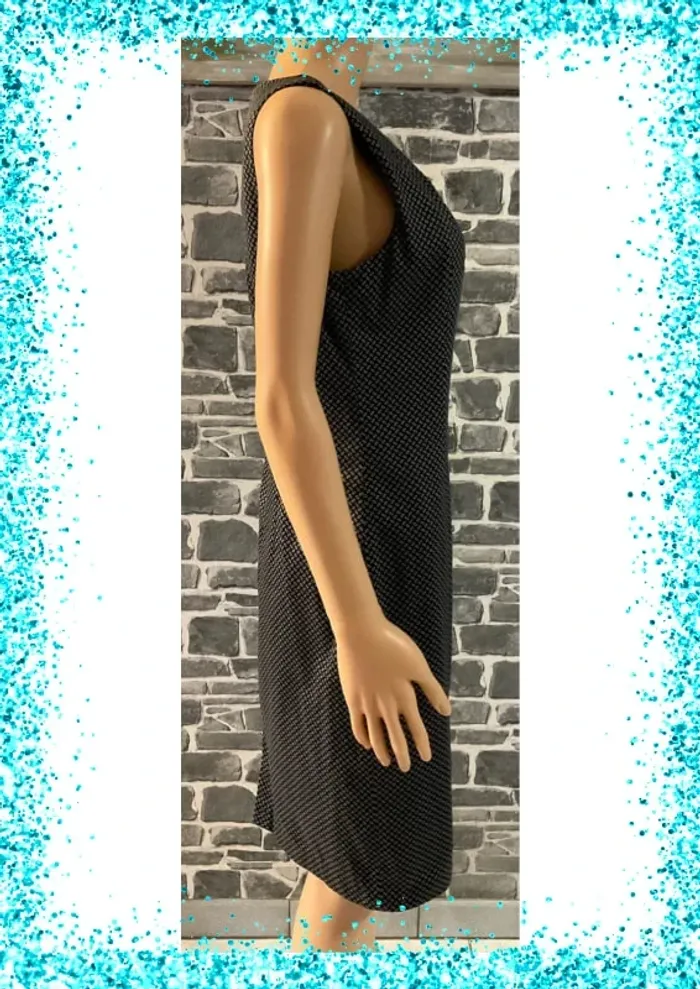 Robe " Burton " - photo numéro 3