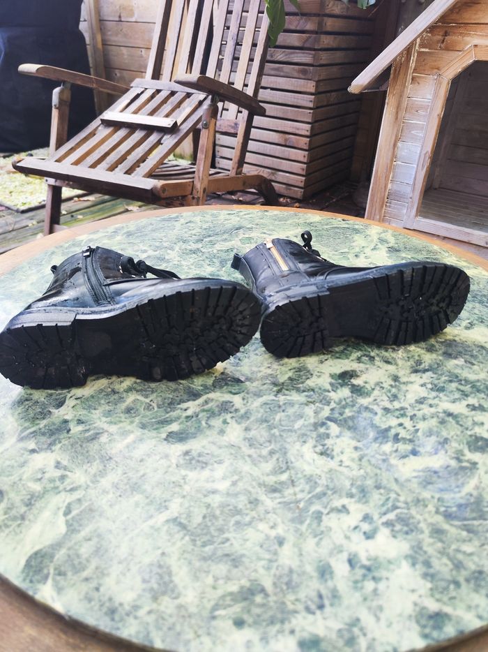 Bottines T.33 état neuf - photo numéro 5