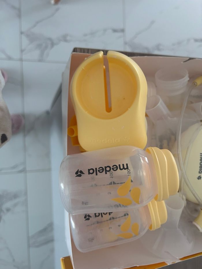 Tire lait Madela maxi swing - photo numéro 3