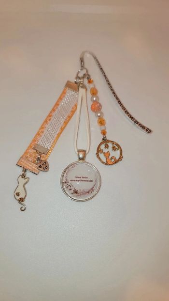 Cadeau tata,  bijoux de sac ou marque page " tata exceptionnelle "