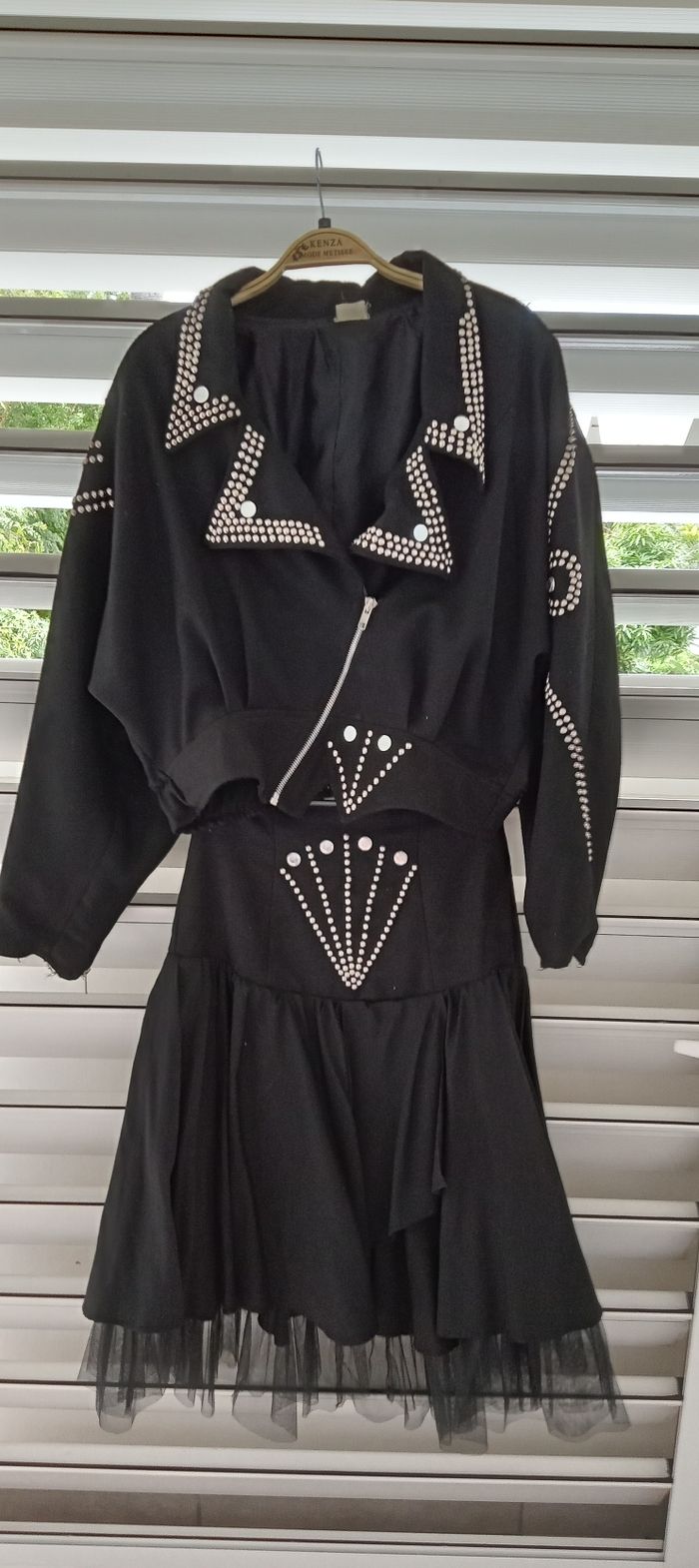 Vêtements femmes - photo numéro 3