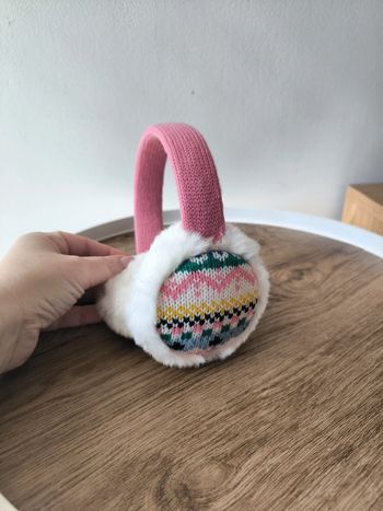 Cache oreille tricoté