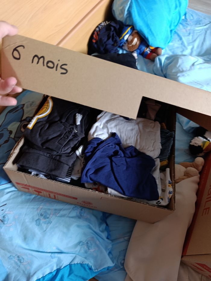 Lot vêtements 6 mois