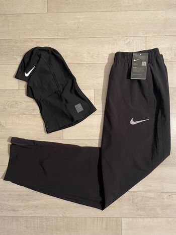 Jogging Nike running + cagoule 