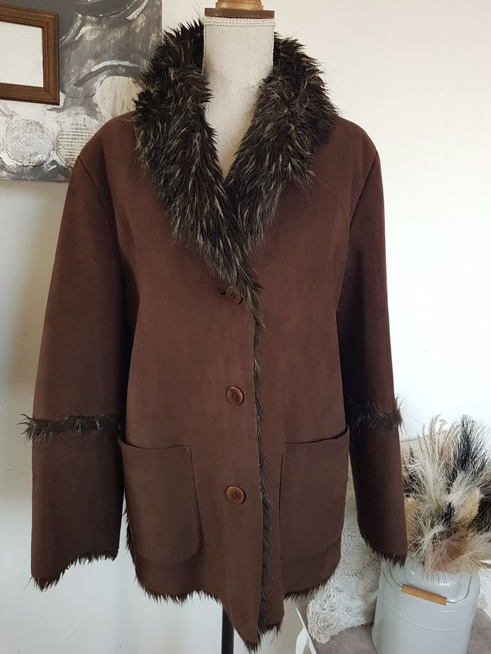 Manteau femme marron façon nubuck Polarskin T40/42, 65cm aux aisselles, 69cm de haut. - photo numéro 2