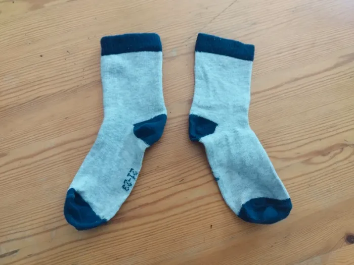 Chaussettes bleues - photo numéro 3