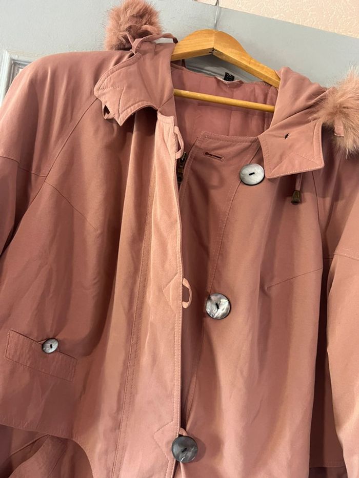 Manteau femme taille 48 marque Nino très bon état - photo numéro 2