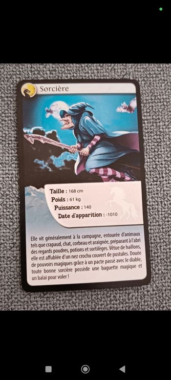 Lot de 2 cartes pour un jeu de société de la marque "Bioviva"