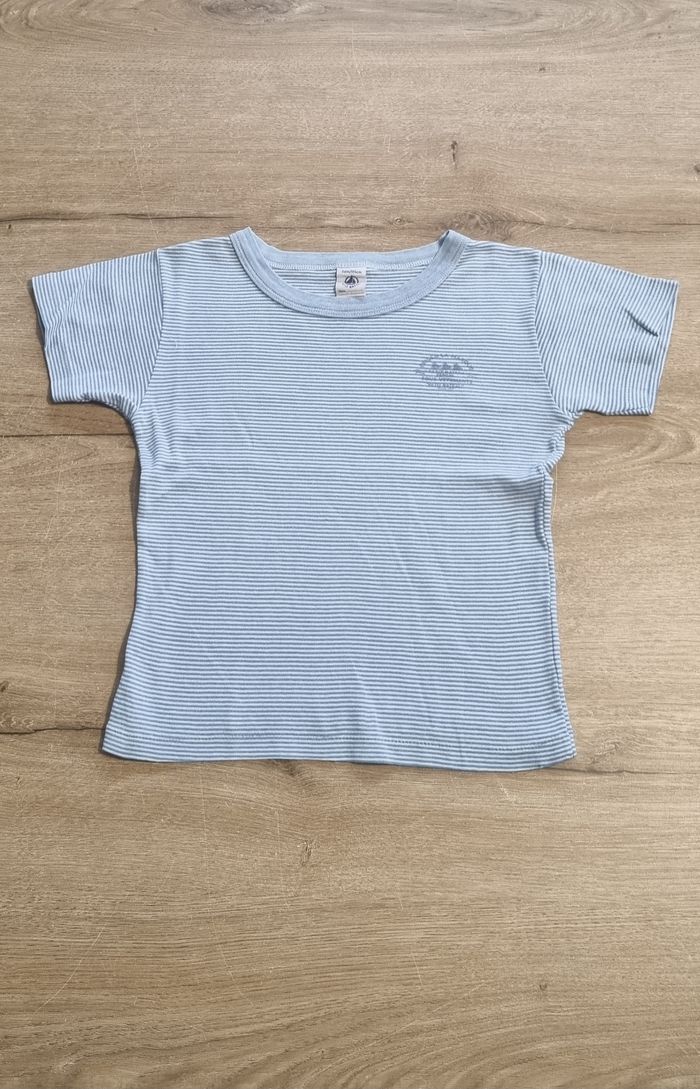 Lot t-shirts Petit Bateau 6 ans - photo numéro 6