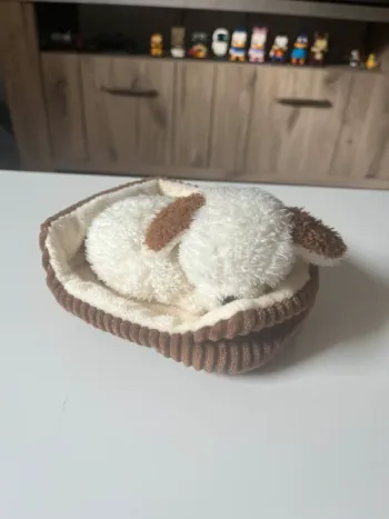 chien dans son panier jellycat