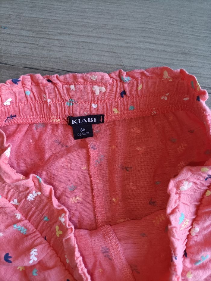 Short orange fille 8 ans Kiabi léger très bon état - photo numéro 2