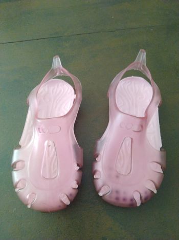 Chaussures piscine pointure 22