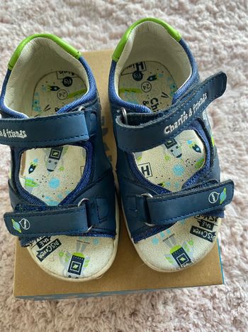 Sandales Charlie & Friends taille 24
