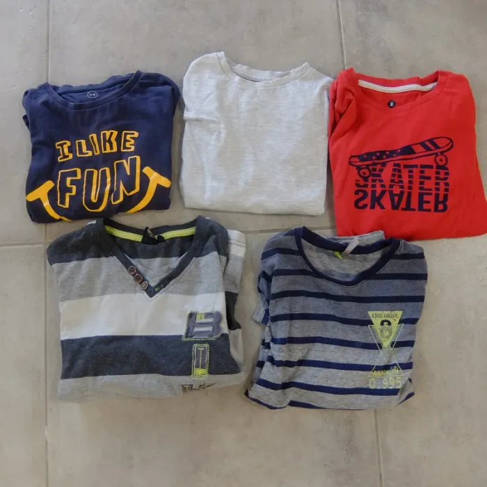 Lot de 5 TS manches longues 8 ans
