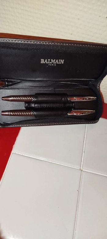 Stylo Balmain neuf