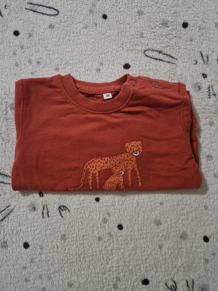 T-shirt