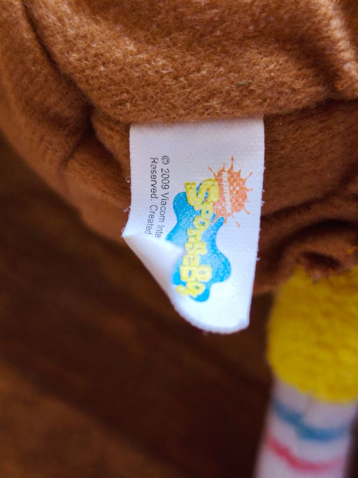 Peluche bob l'éponge - photo numéro 3