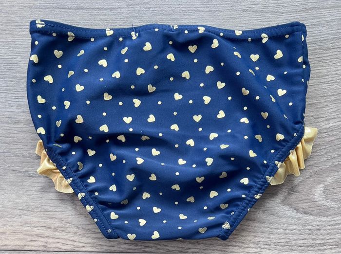 Maillot de bain taille 12 mois Kiabi - photo numéro 2