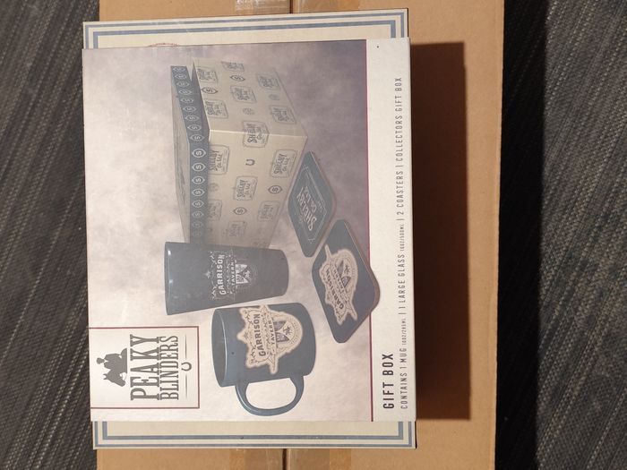Peaky Blinders - Gift Box The Garrison - photo numéro 2