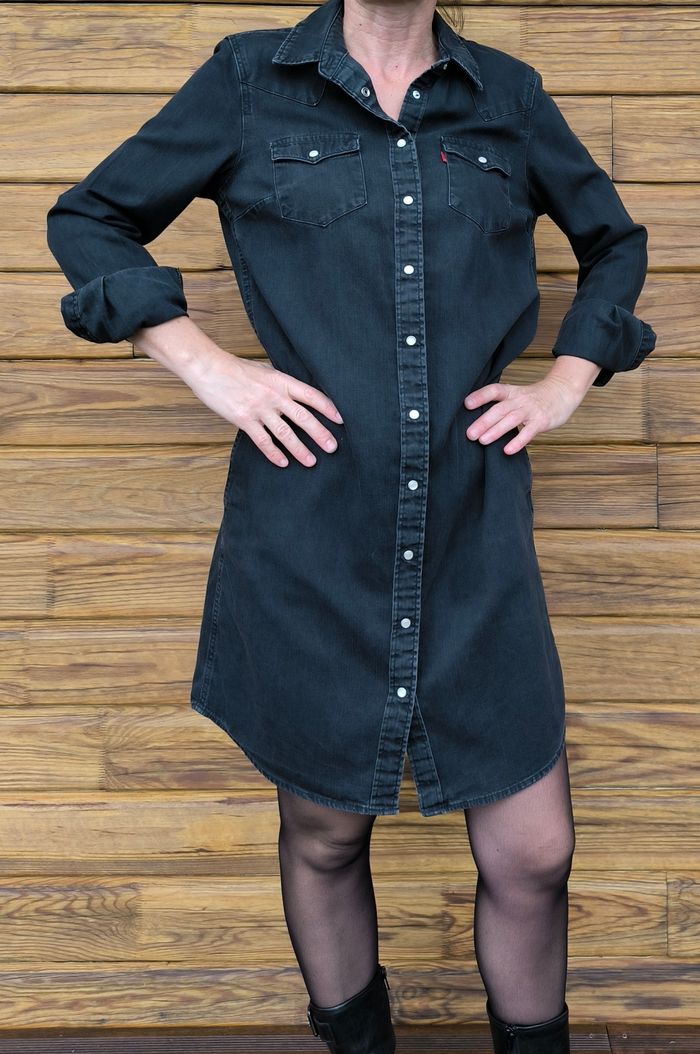 Robe en jean de marque Levi's 
Noire 
XS