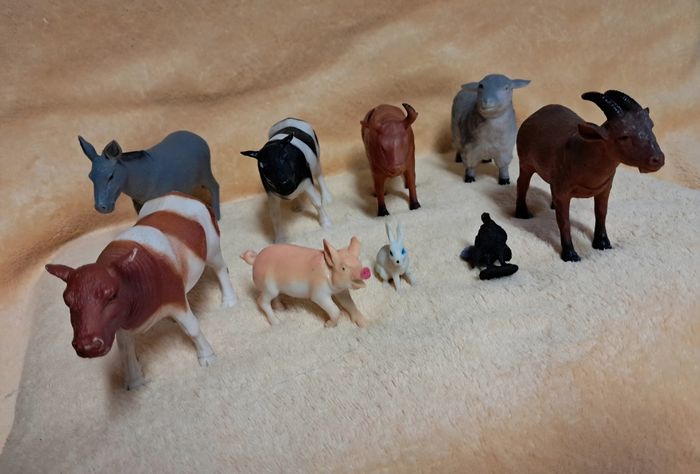 Lot d'animaux de la ferme