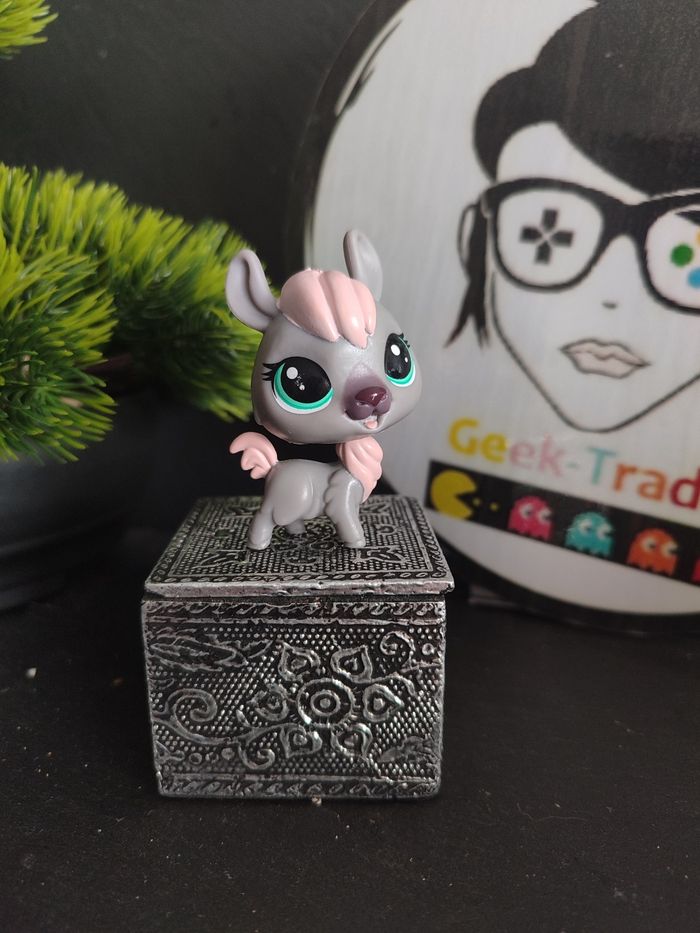 Lps00802 My Littlest Petshop Pet Shop LPS Authentic Hasbro Lama Lama 176