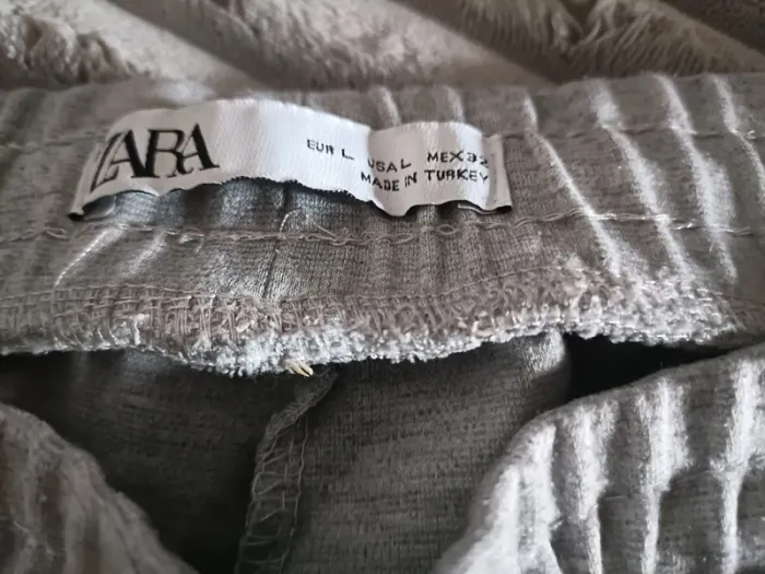 Jogging Zara taille L - photo numéro 3