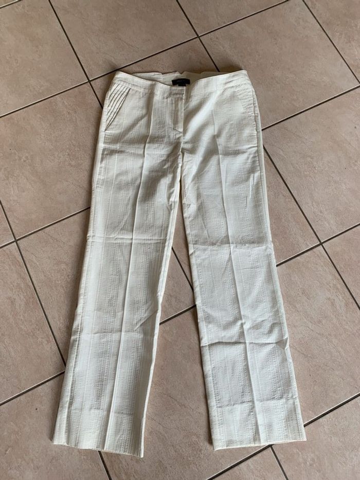 Pantalon blanc Mango taille 38 mais plutôt grand 36 - photo numéro 2