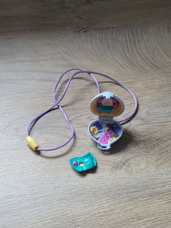 Polly pocket médaillon 