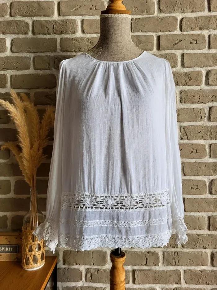 Blouse blanche bohème à dentelle crochetée Zara