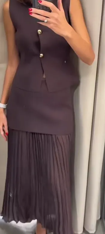 Magnifique, ensemble, jupe et pull Zara, taille XL