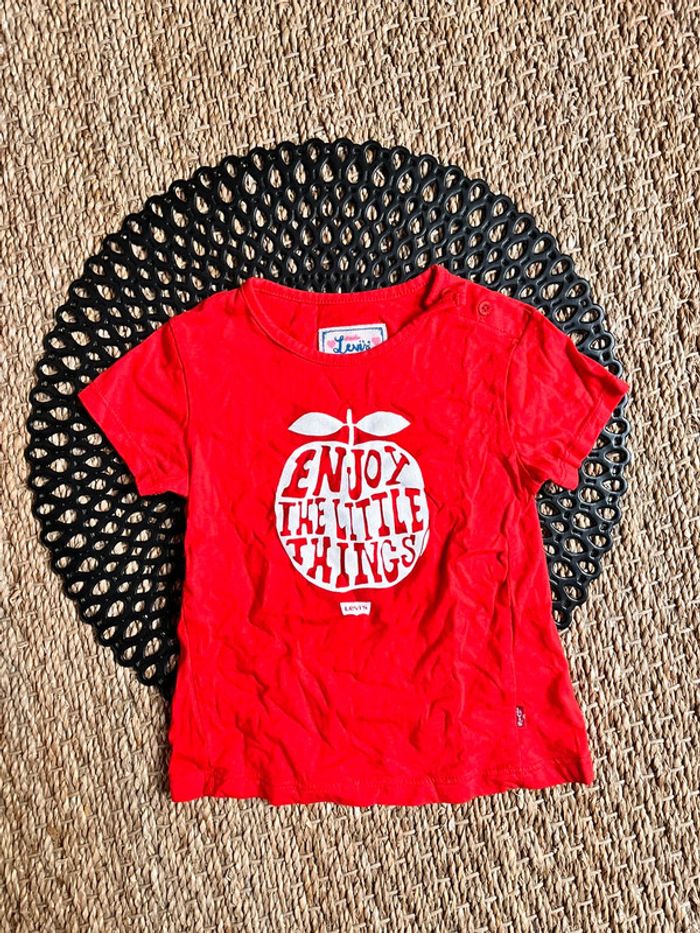 TEE shirt pomme levis