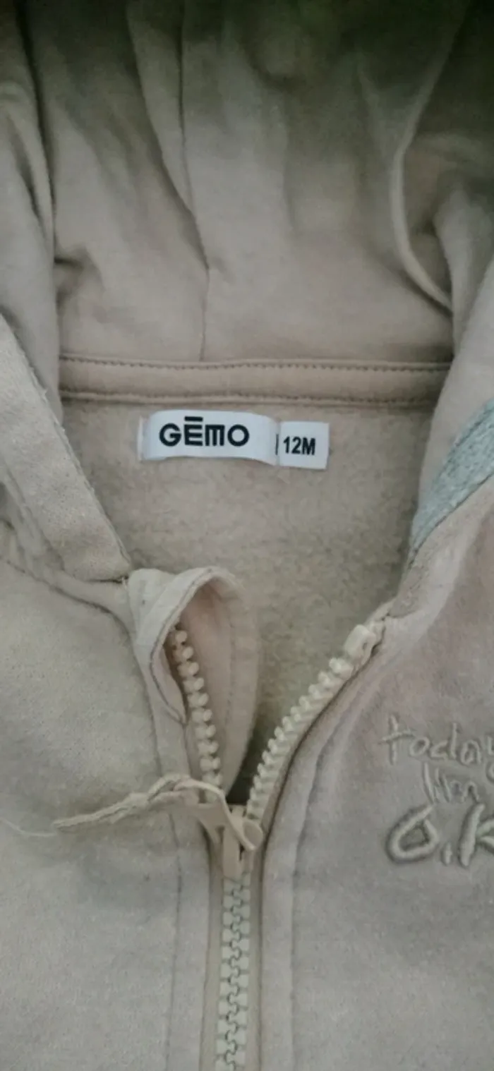 Veste zippée 12 mois - photo numéro 2