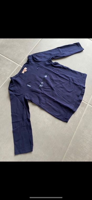 Tee shirt manches longues  Chat Neuf 4 ans