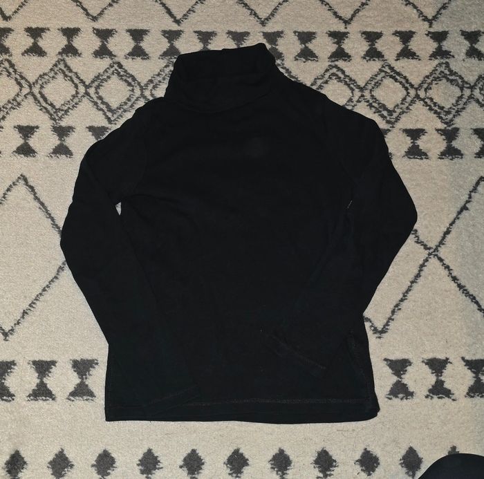 Lot de vêtements - photo numéro 2