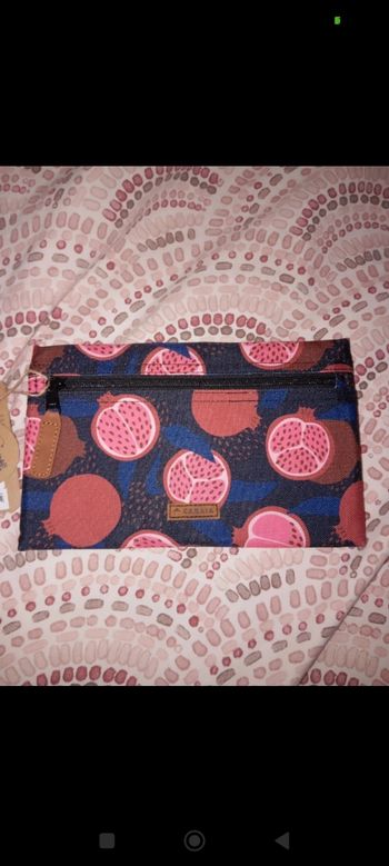 Pochette Cabaïa