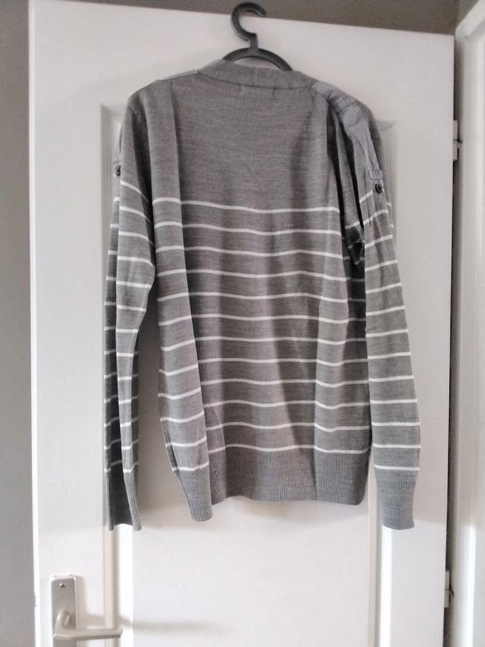 Pull léger - photo numéro 3