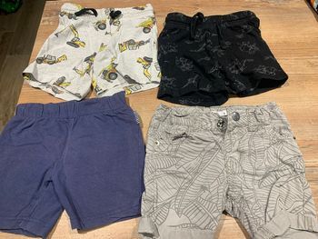 Lot 4 shorts 3 ans garçon 