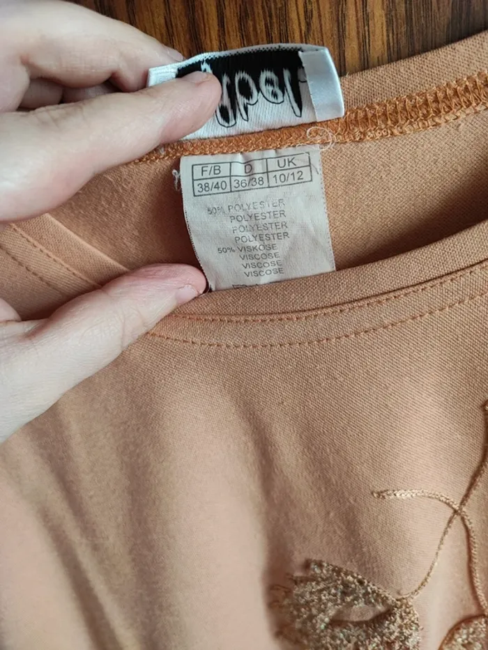 T shirt manche courte taille 38/40 - photo numéro 4