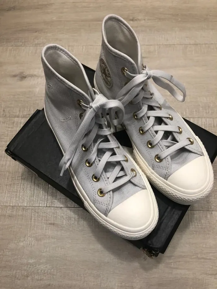 Converse baskets montantes grises et dorées 36·Neuf avec étiquette·Converse