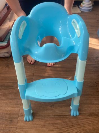 Réhausseur de toilette