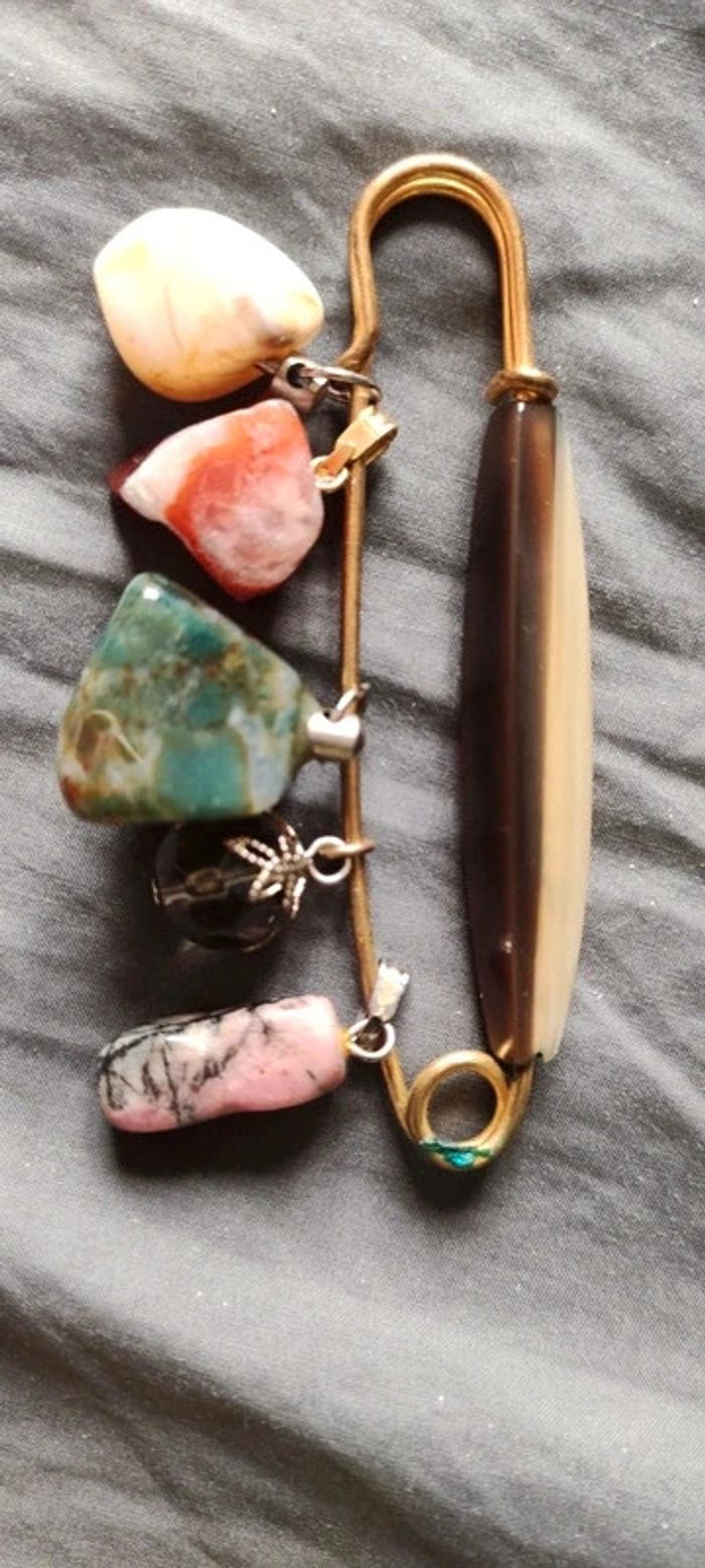 Lot 5 pendentifs - photo numéro 1