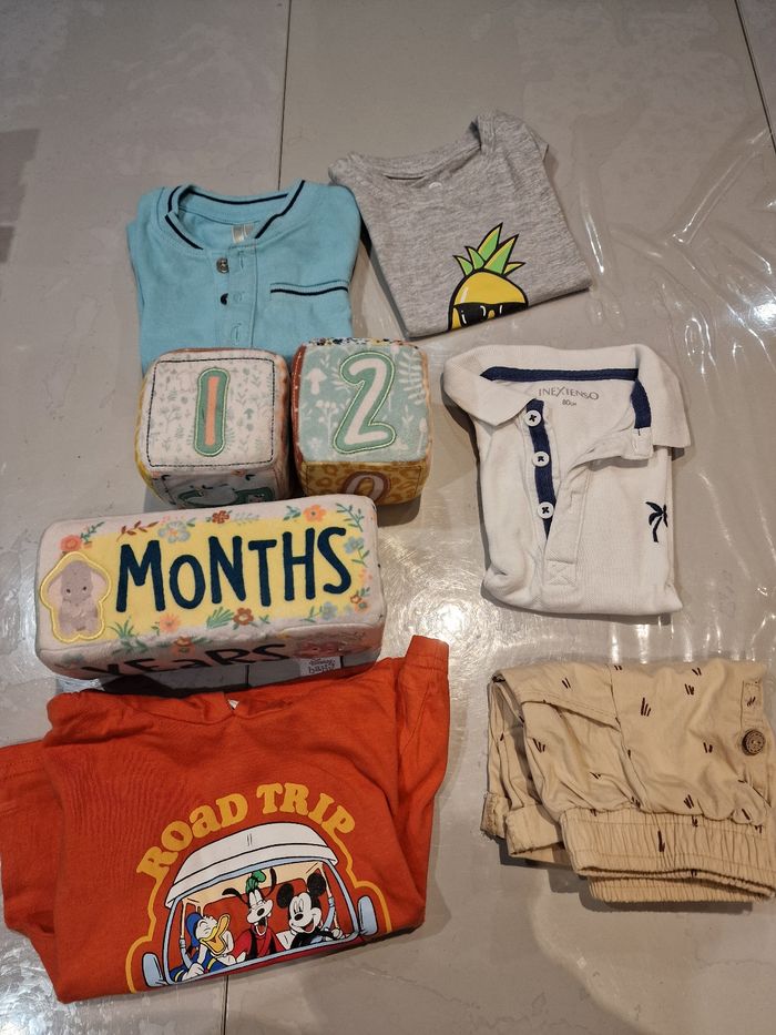 Lots d'été tee-shirt 12M