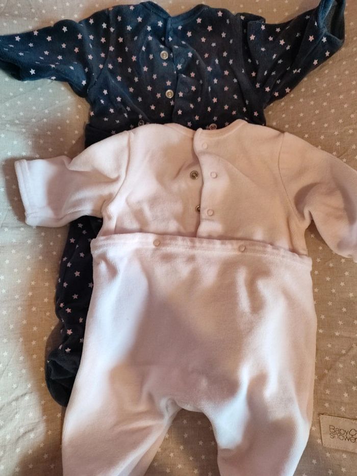 Pyjamas - photo numéro 2