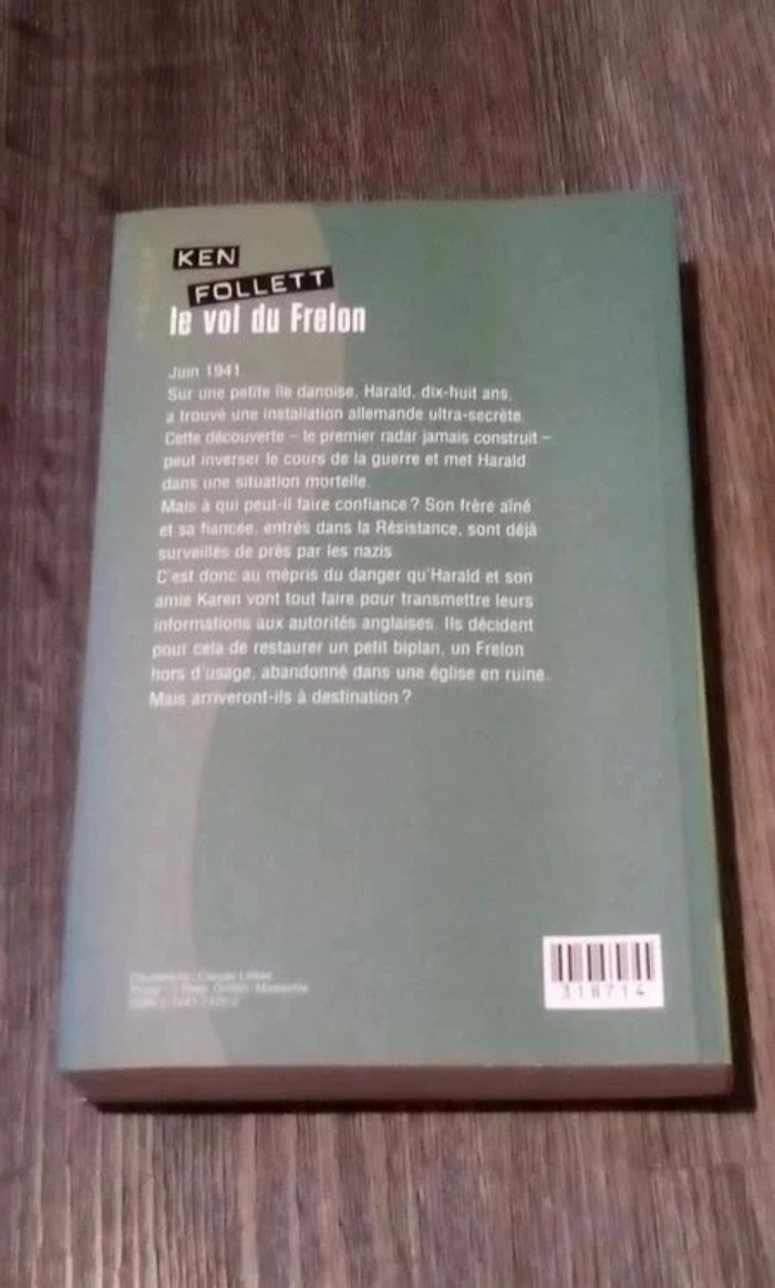 livre Le vol du frelon, ken follett - photo numéro 2