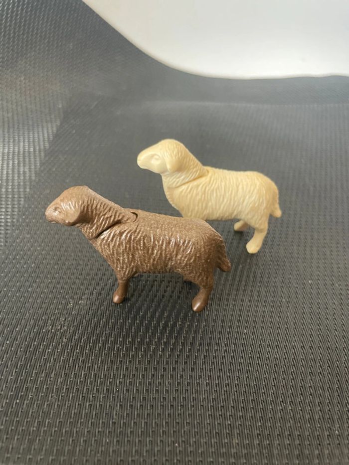Playmobil lot 2 figurines moutons 1 marron + 1 blanc animaux de la ferme arche de Noé - photo numéro 3