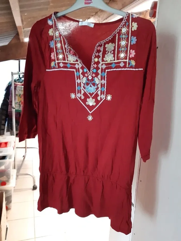 Tee-shirt brodé