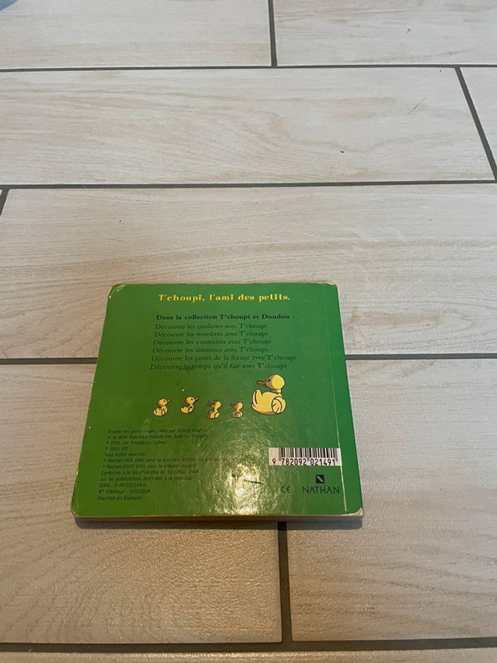 Livre t’choupi - photo numéro 2