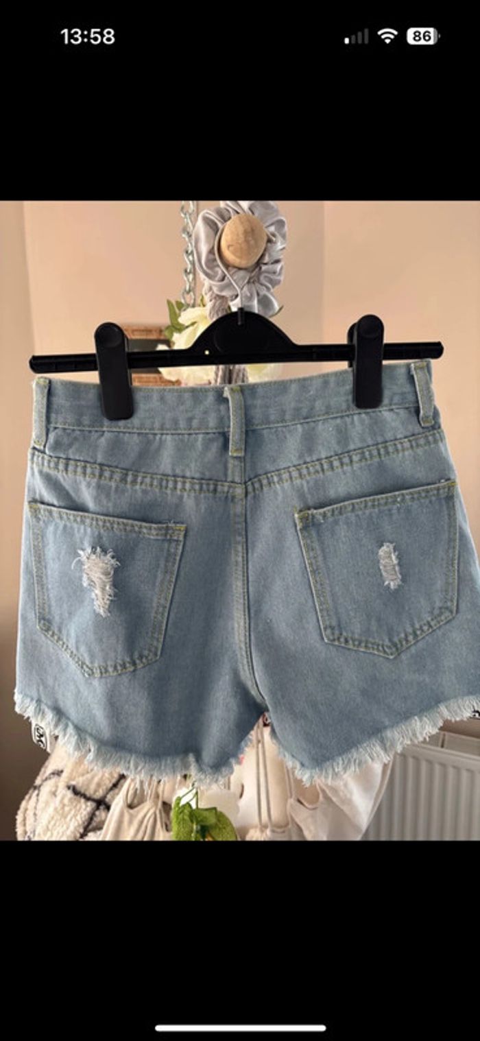 Short jean neuf XS - photo numéro 4