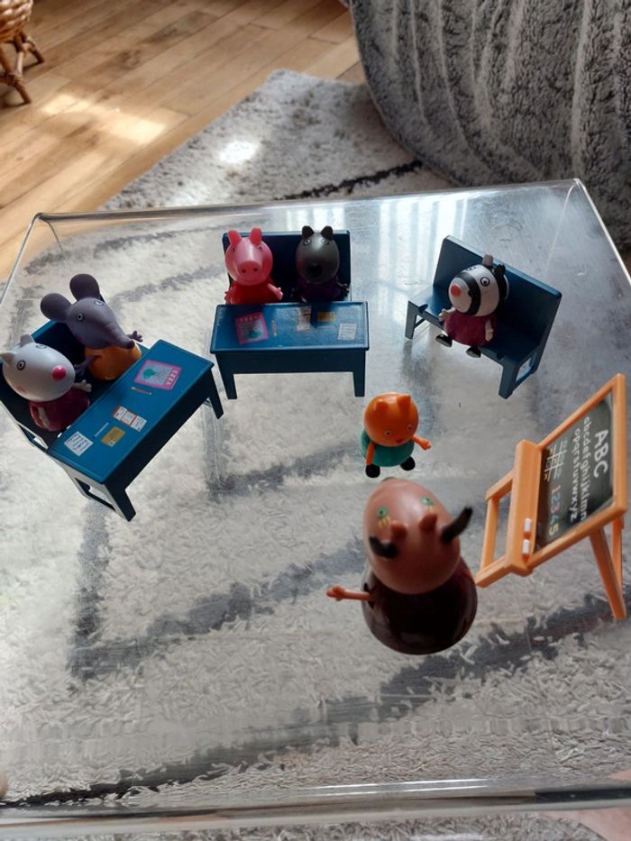 Peppa pig la salle de classe - photo numéro 2